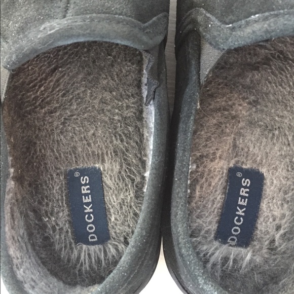 Dockers suede slippers. - Picture 3 of 4